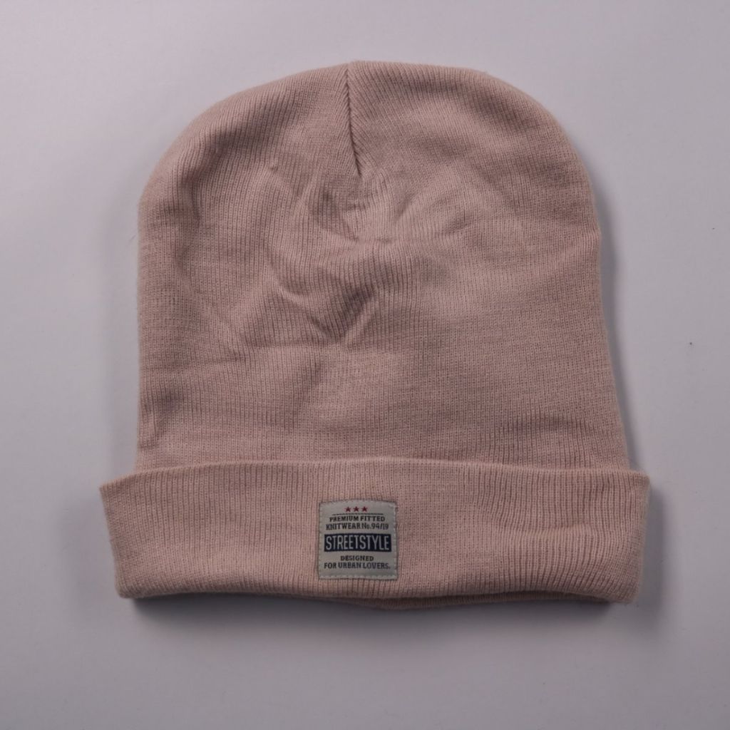 шапка Accessoires