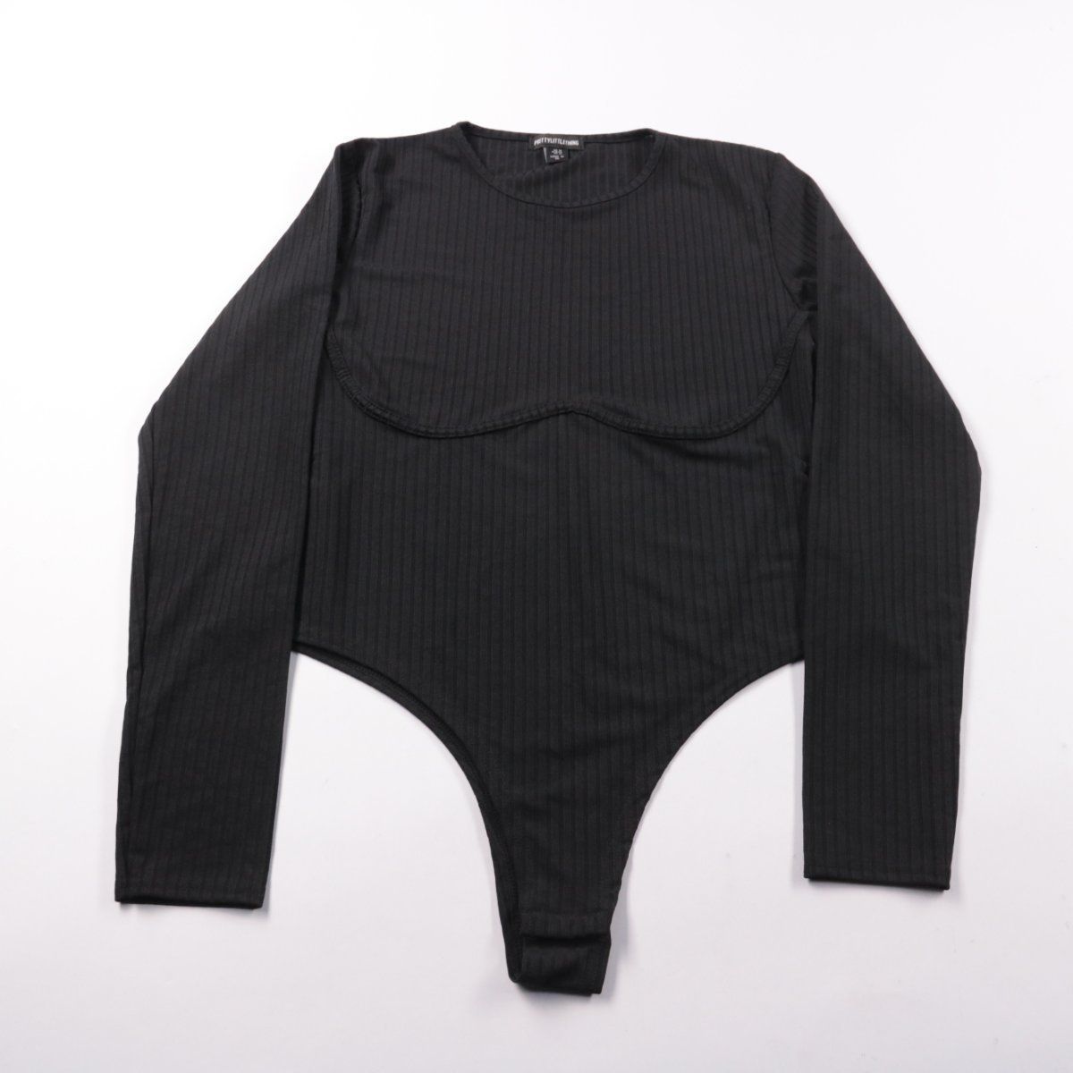 боди PrettyLittleThing