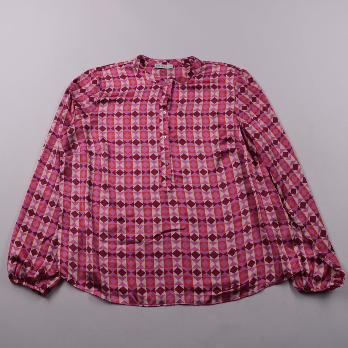 блузка Gallery