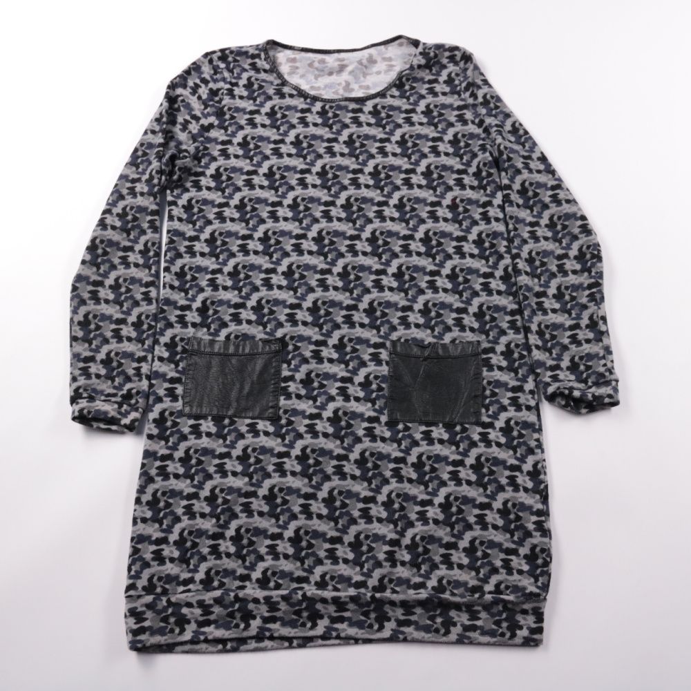 платье не указано