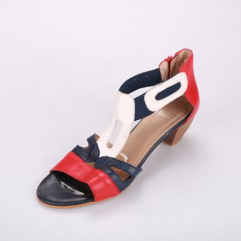 босоножки Folies