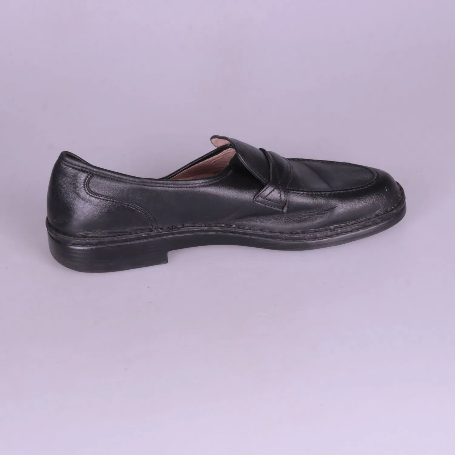 Чёрные лоферы Finn Comfort из натуральной кожи, размер 42,5