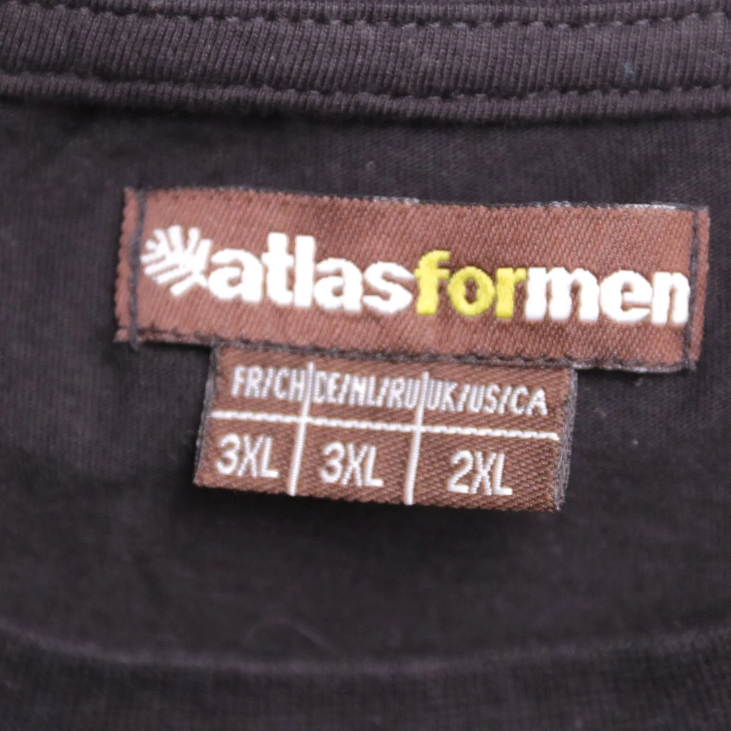 Чёрная футболка Atlas For Men со спортивным принтом, размер 60 (3XL)