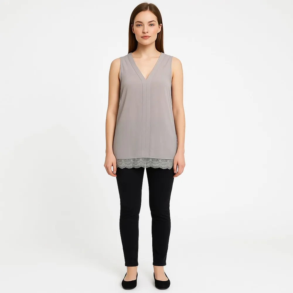 топ David Emanuel