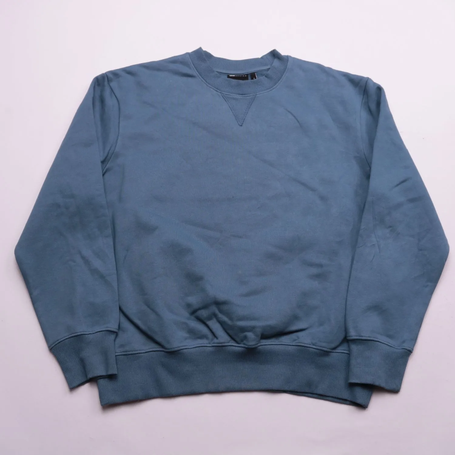 Синий свитшот ASOS DESIGN с круглой горловиной, размер 48 (M)