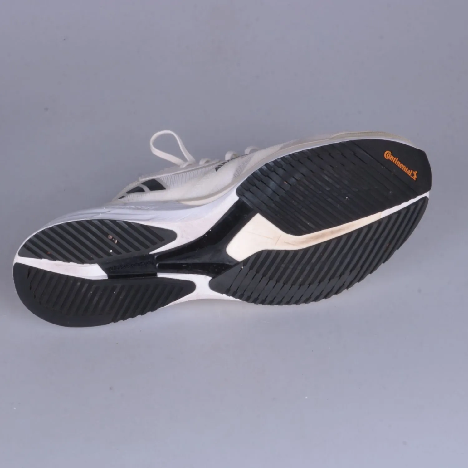 кроссовки Adidas